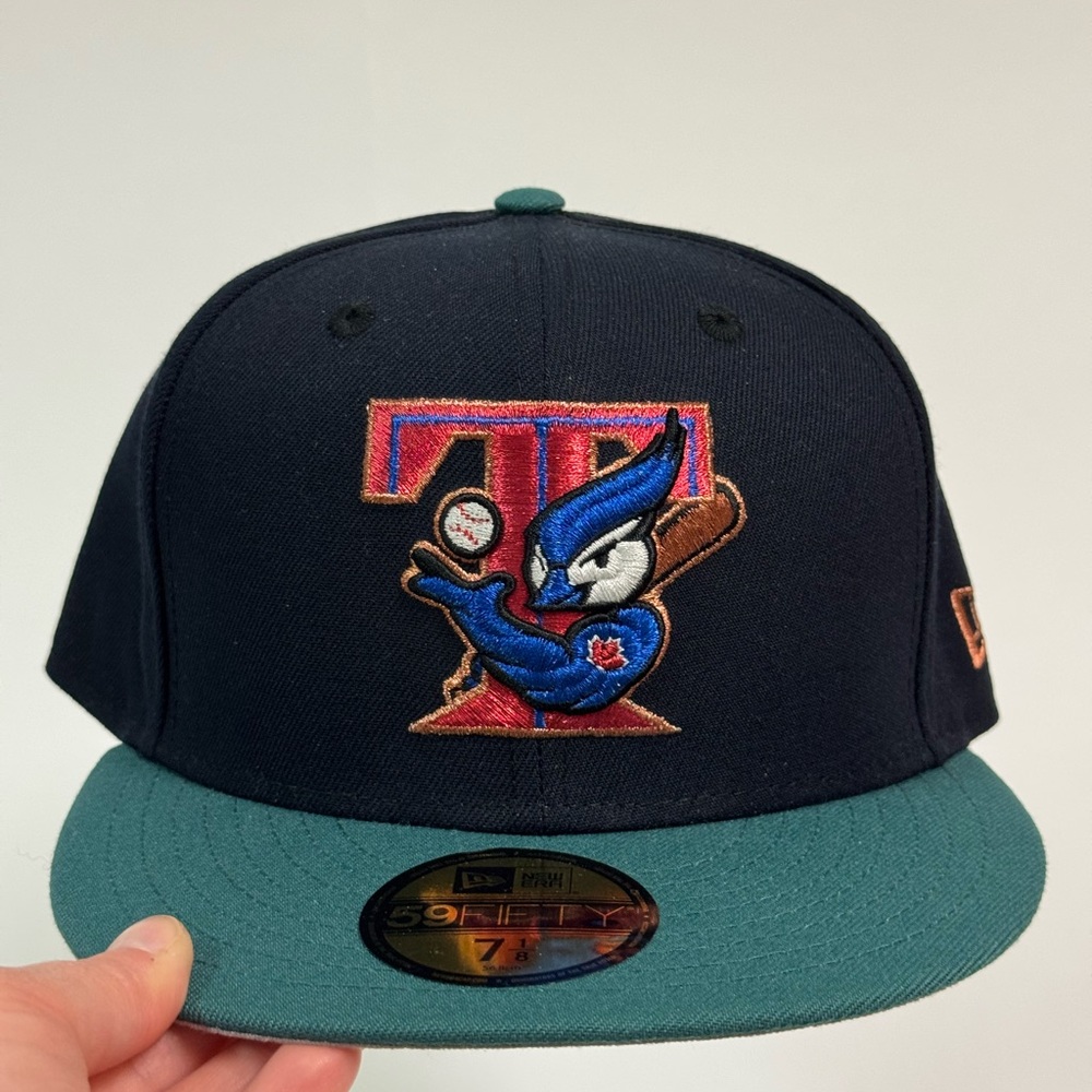 Toronto Blue Jays “T-Bird” logo 59FIFTY 7 1/8